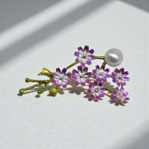 Brosa "Lilac Bloom" din Metal cu Flori Violet si Perla